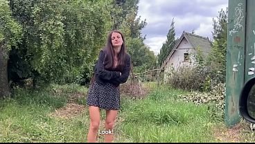Ein schwarzer Liebhaber fickt die Ehefrau, während der Ehemann in der Nähe ist  | Pornofilm