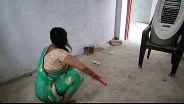 Dorf – heiße indische Bhabhi – echter Sex im Freien  | Pornofilm